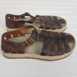 Earth Women's Splendor Ochre Sandals 7.5